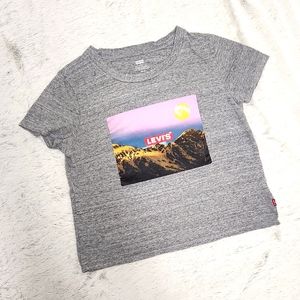 Levi's  t shirt